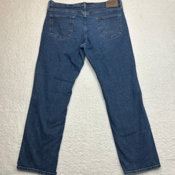 Signature by Levi Strauss & Co Jeans Mens 36x32 Blue Relaxed Fit Stretch Denim - Picture 2 of 13